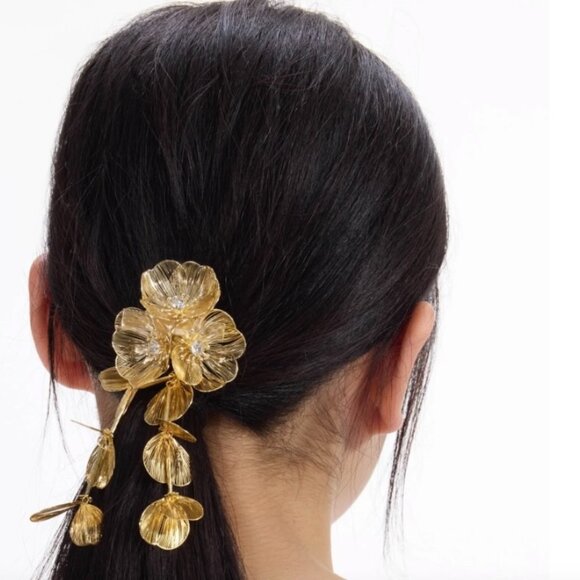 Self-Portrait Hair Clip-Trend Alert